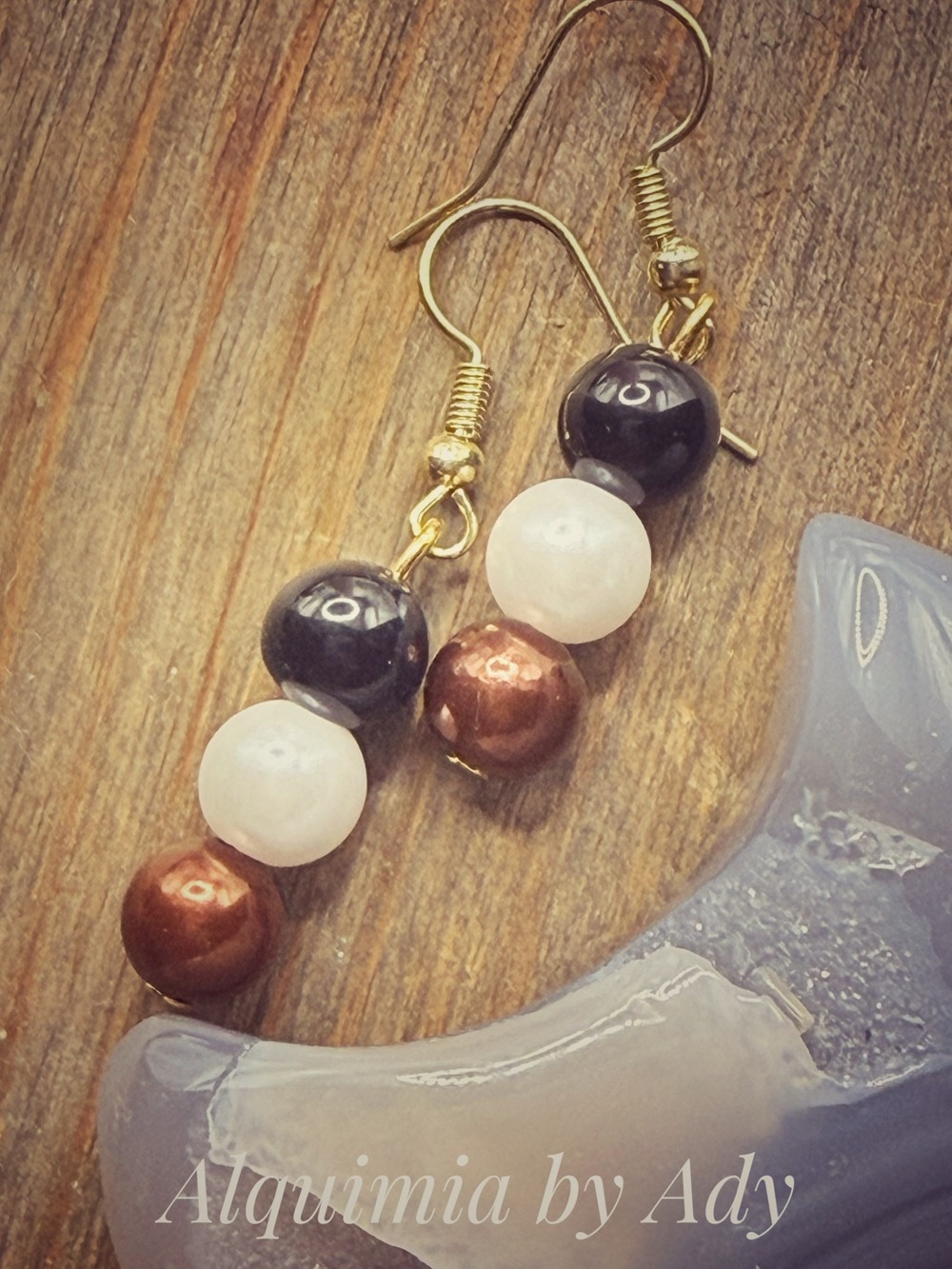 Alquimia Black onyx , White & Copper Bead Drop Earrings